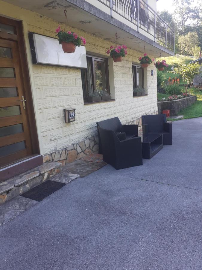 Apartamento Sokol Ogulin Exterior foto